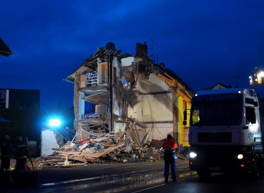 Hausexplosion Bruehl bei Koeln Pingsdorferstr P350.JPG